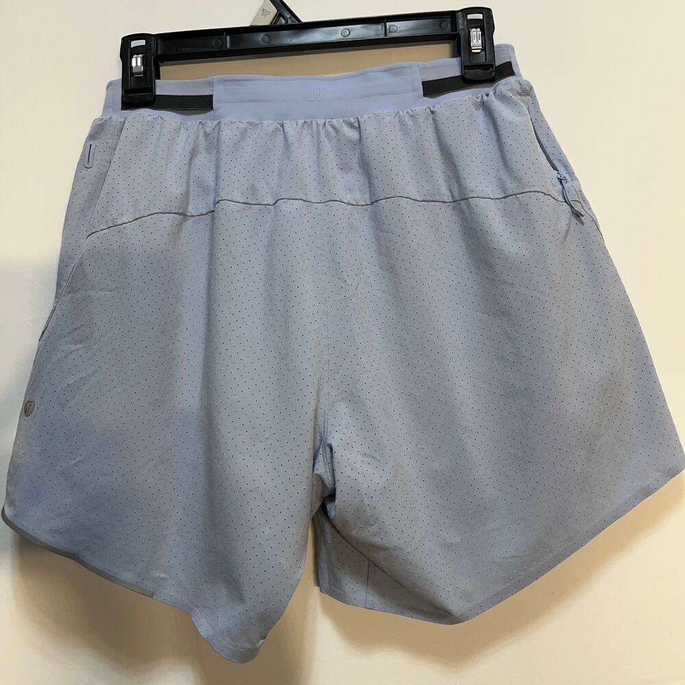 Lululemon Women’s Blue Lined Running Shorts Size M Lightweight Athletic - Picture 3 of 10